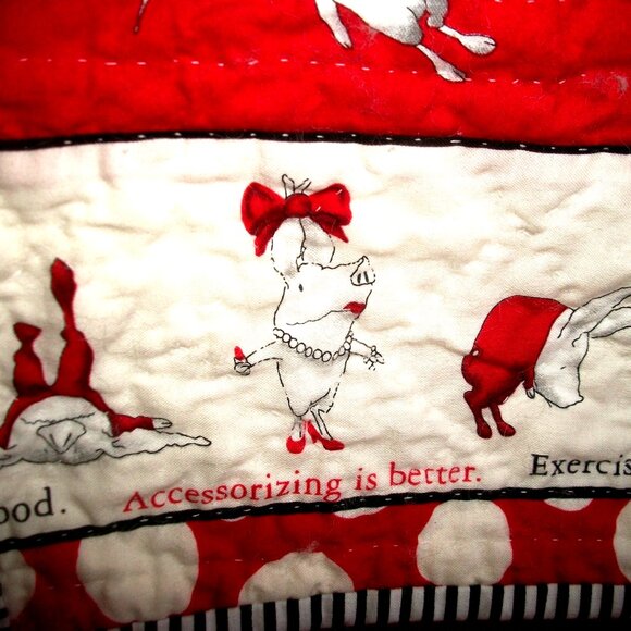 1 of a Kind Handmade Cotton Quilt-Throw-Wall-Hanging of Olivia the Pig! 30"X34" - Picture 2 of 5